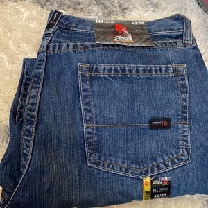 Ariat M4 new with tags size 42/30 Fr work jeans. Low rise/boot cut.